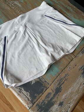 Sofibella tennis skirt